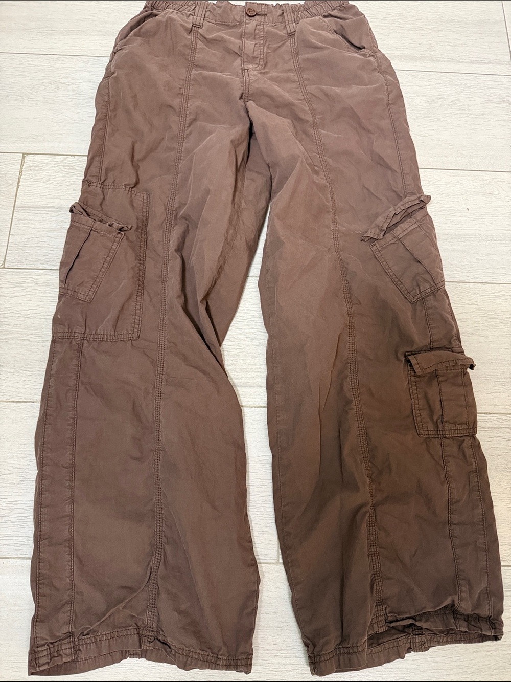 BDG Urban Outfitters Brown Elastic Waist Y2K Cargo Parachute Pants Size XS EUC